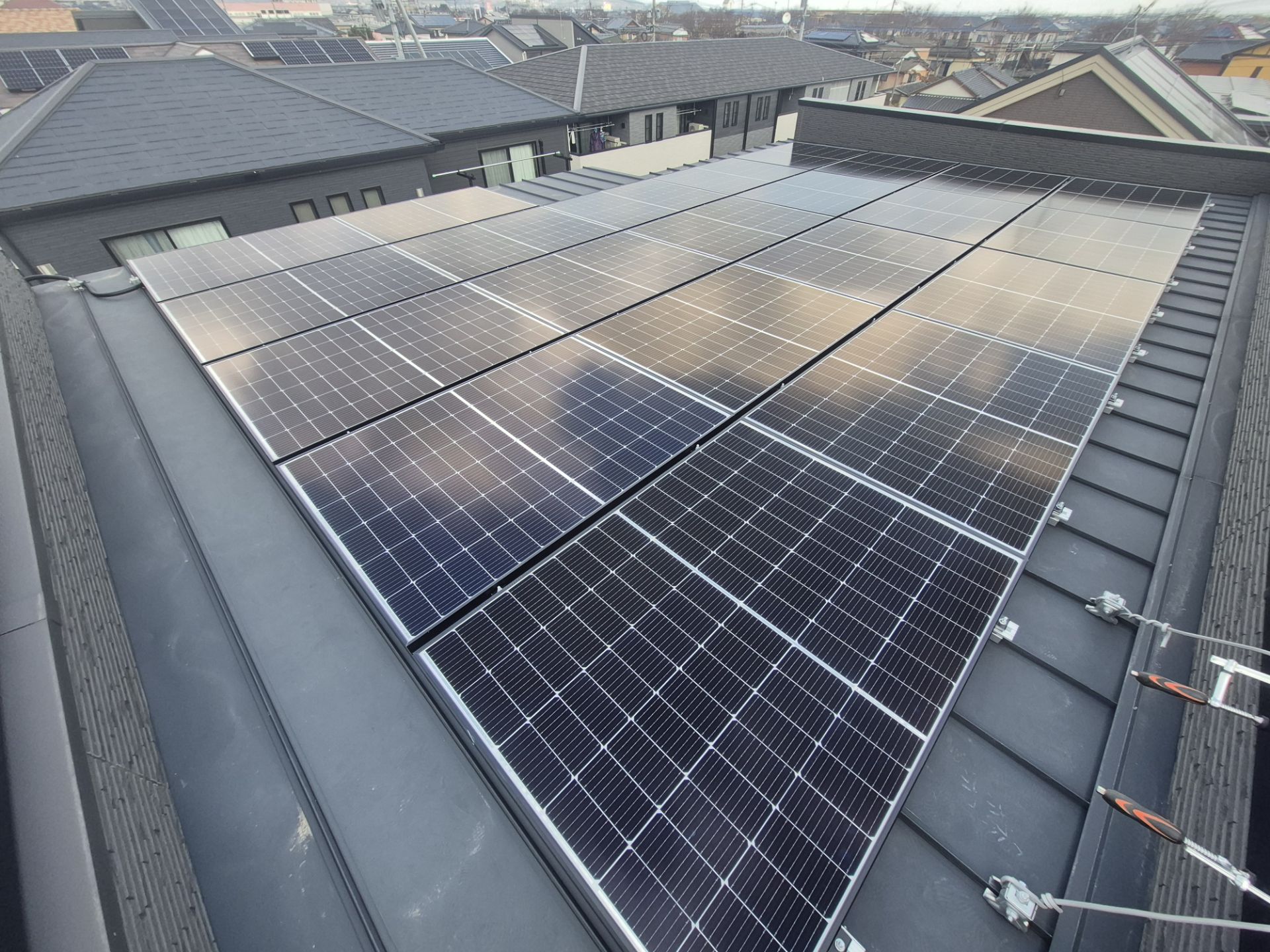 長州産業　太陽光発電システム設置完工