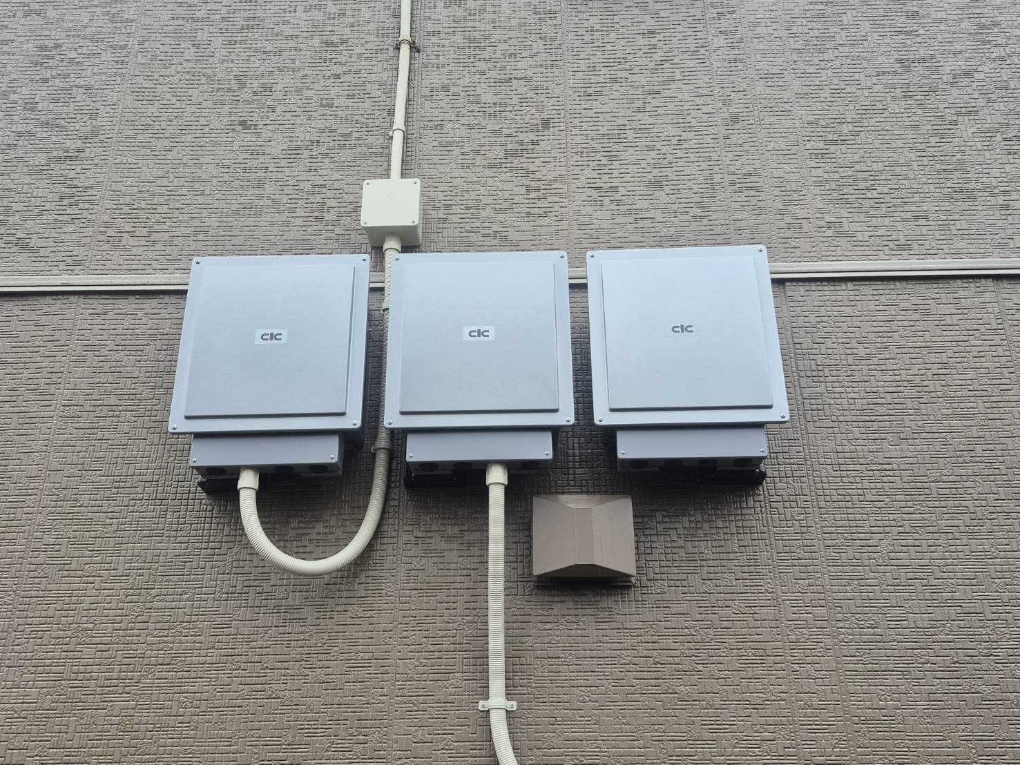 長州産業　蓄電システム設置完工