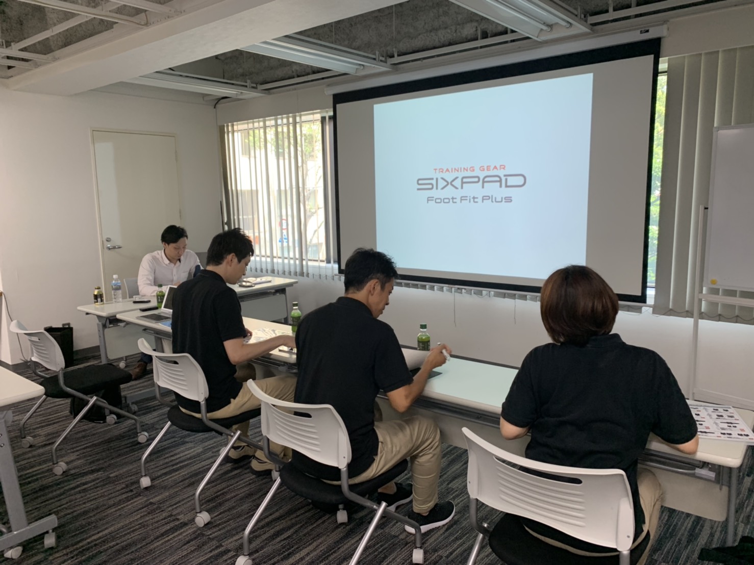 SIXPAD 新商品！！MTG研修会