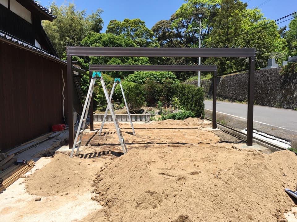 カーポート設置工事着工です！