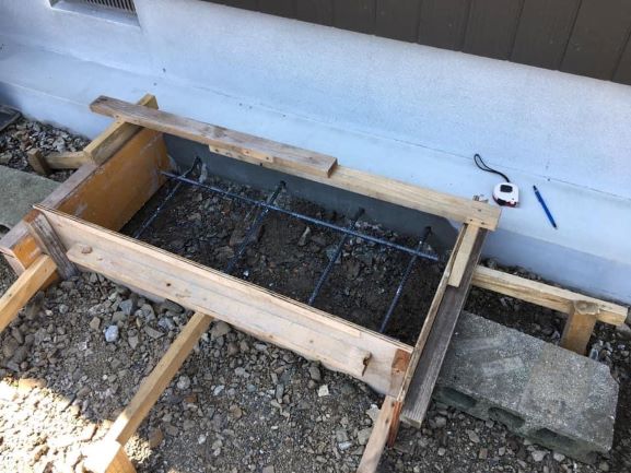 蓄電池設置の準備です！