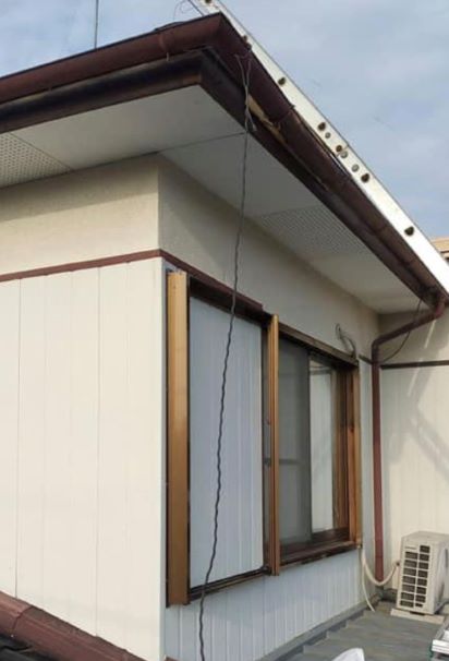 瓦葺き替え工事スタート