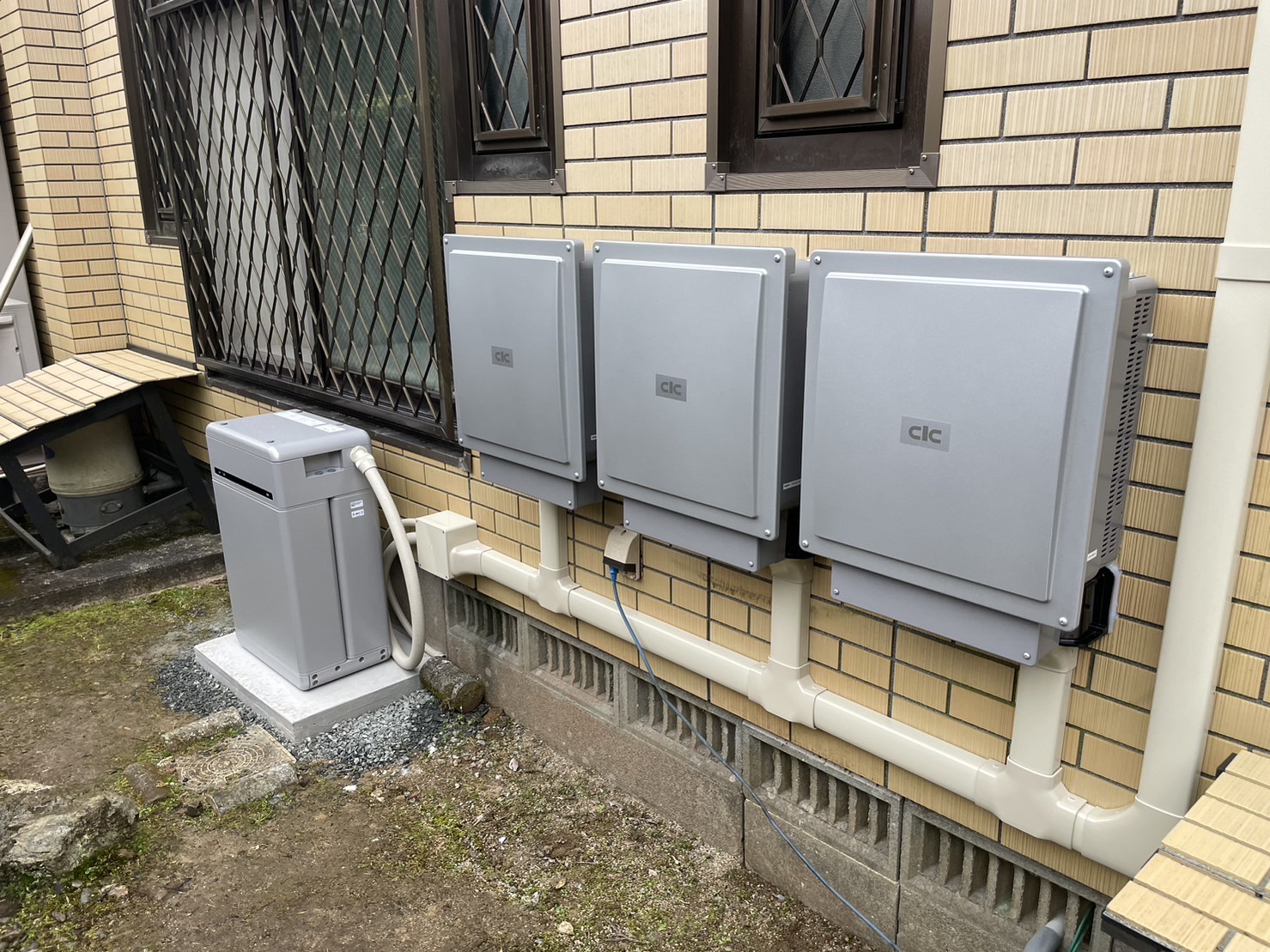 蓄電池